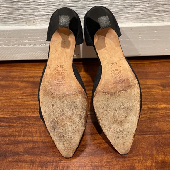 Manolo Blahnik Linen and Leather Kitten Heels - Picture 5 of 6